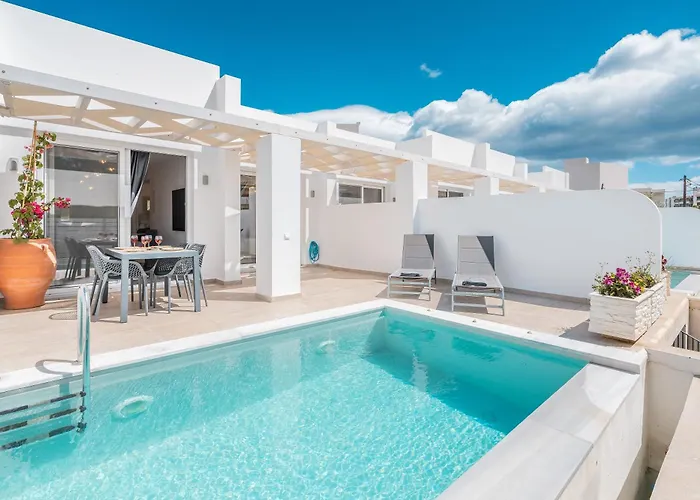 Вилла Punta Mare 3 *