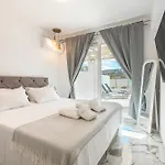 Villa Punta Mare 3 *