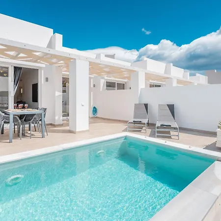 Вилла Punta Mare 3 *