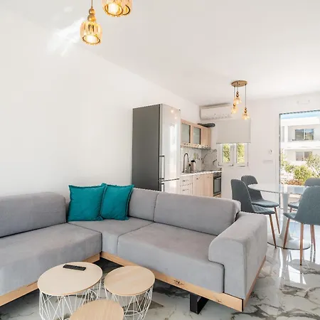 Villa Punta Mare 3 *